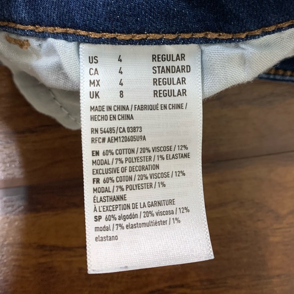 American Eagle Distressed Skinny Jeans - Picture 7 of 7